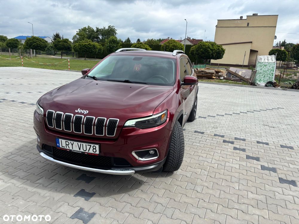Jeep Cherokee - 1