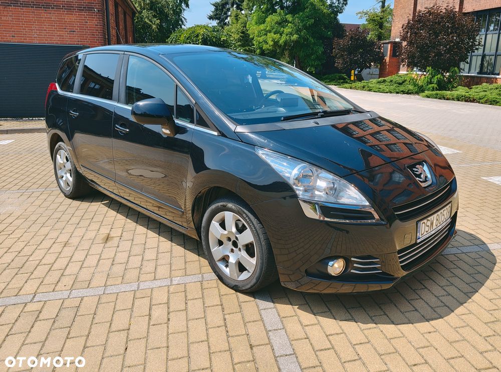 Peugeot 5008 - 1