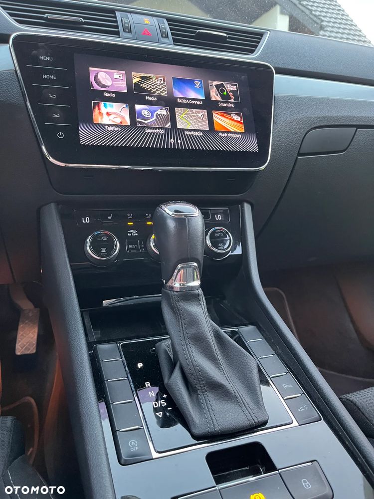 Skoda Superb 2.0 TDI Active DSG7 - 3
