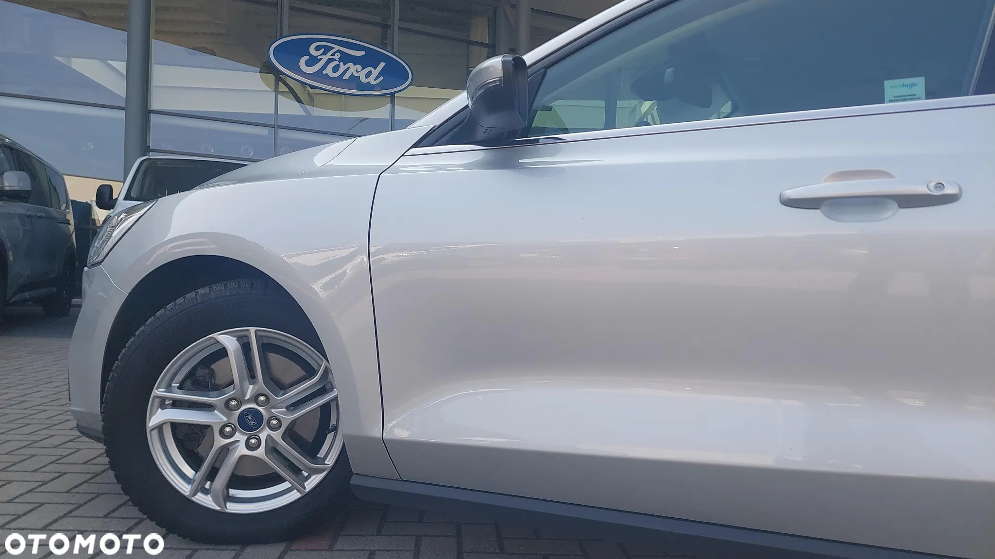 Ford Focus 1.0 EcoBoost Trend Edition - 12