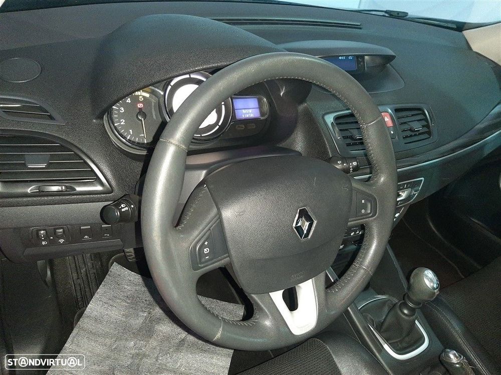 Renault Mégane Sport Tourer 1.5 dCi Dynamique S - 19