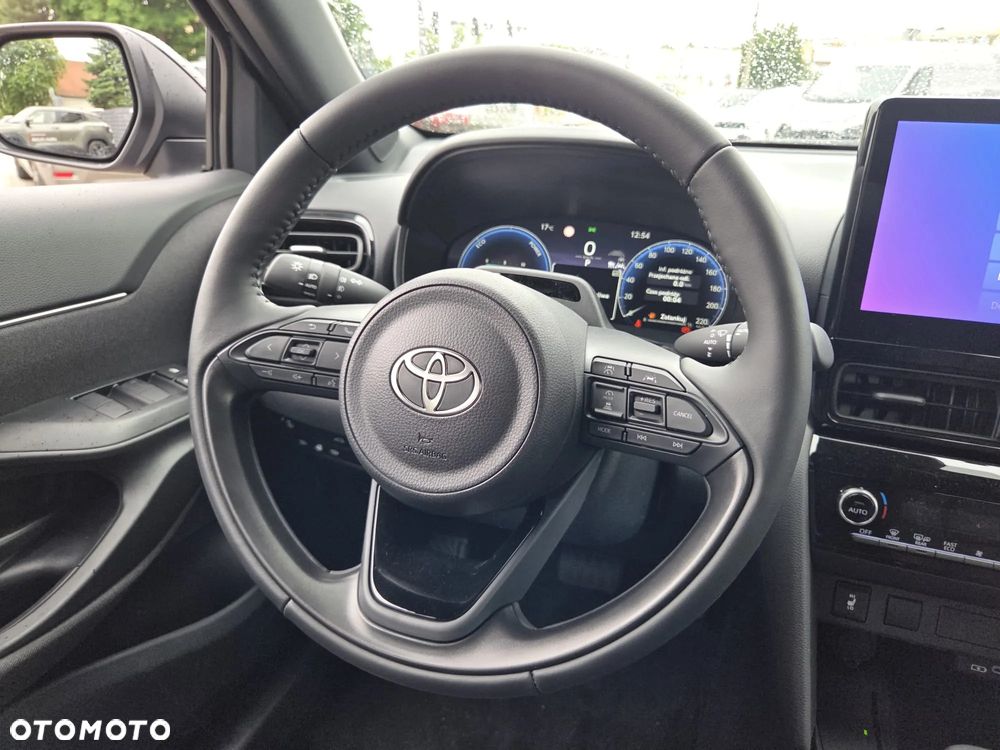Toyota Yaris Cross Hybrid 1.5 Executive - 14