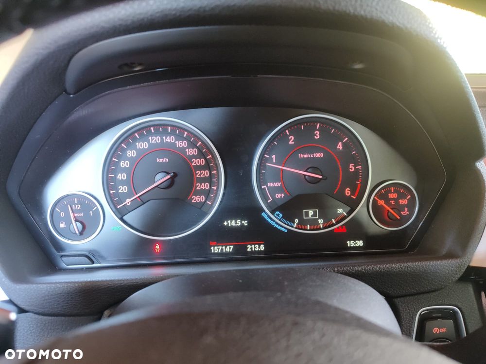 BMW Seria 3 320d Sport Line - 15