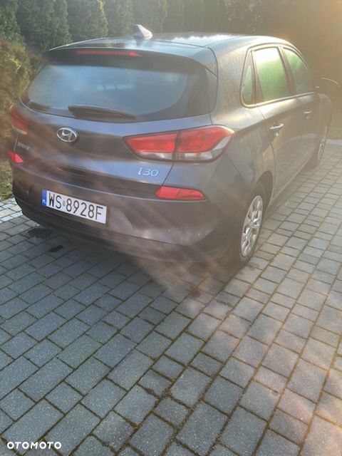 Hyundai i30 1.4 Classic + - 7