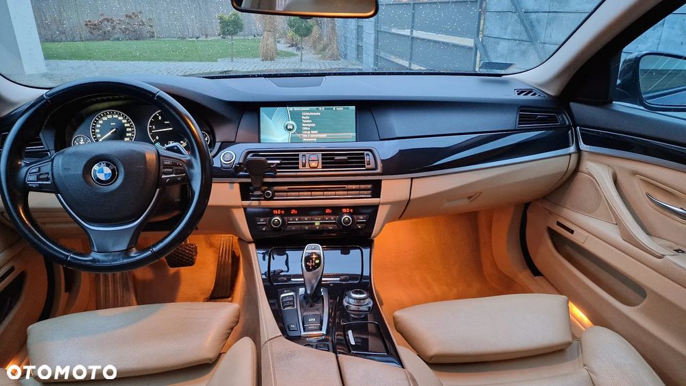 BMW Seria 5 530d Sport-Aut - 6