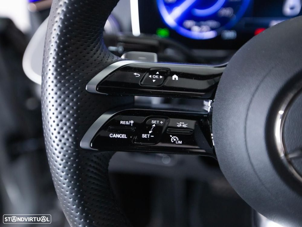 Mercedes-Benz EQE 500 4Matic - 26