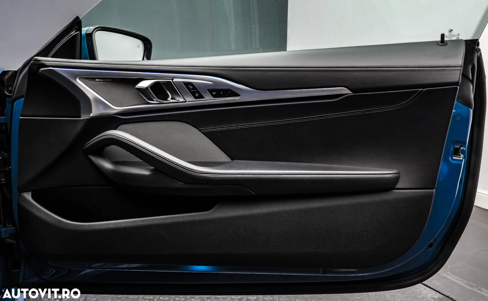 BMW M8 M850i xDrive AT - 30