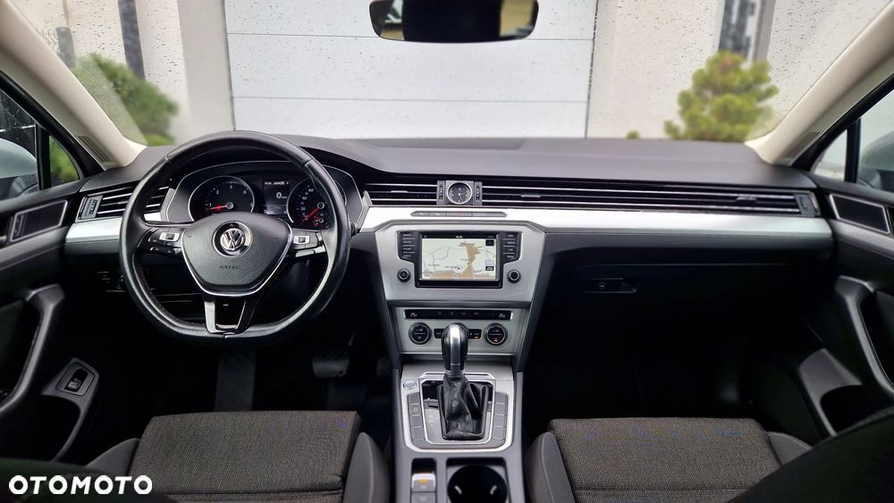 Volkswagen Passat - 3