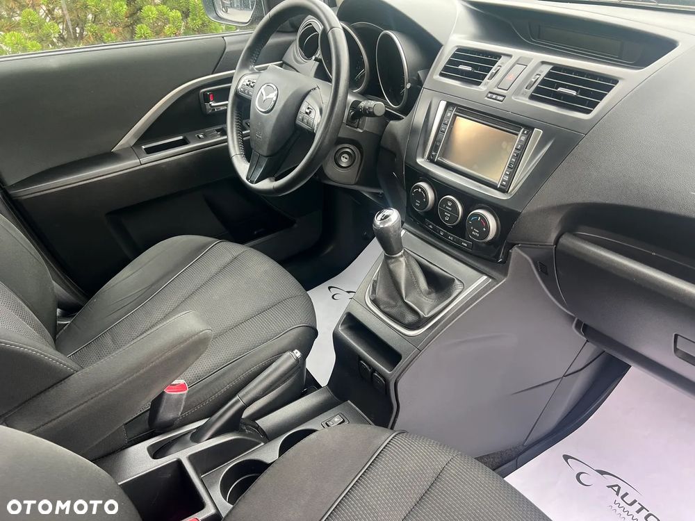 Mazda 5 - 8