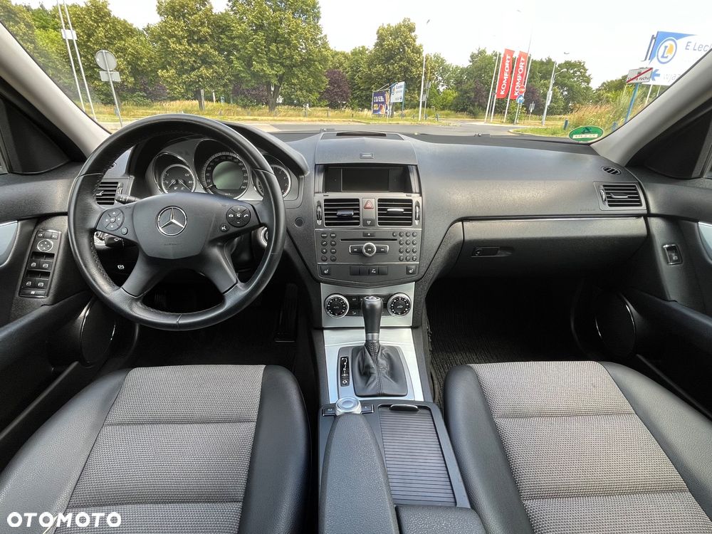 Mercedes-Benz Klasa C 180 Kompressor Automatik BlueEFFICIENCY Avantgarde - 17