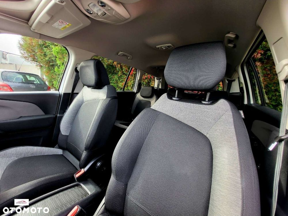 Citroën C4 Grand Picasso - 11