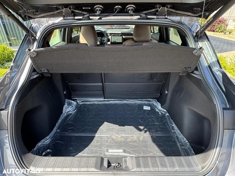 Lexus LBX 1.5 HEV 4x2 CVT Elegant - 26