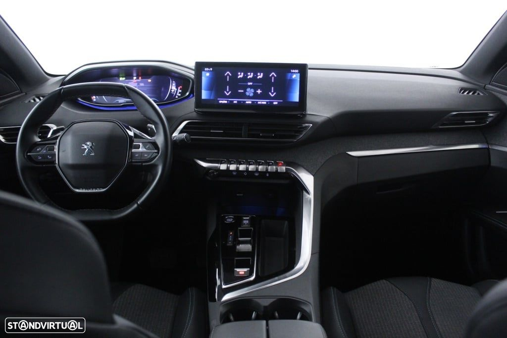 Peugeot 3008 1.5 BlueHDi Allure Pack EAT8 - 17