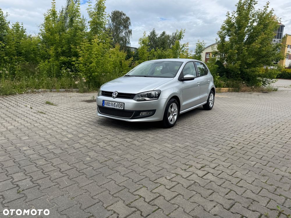 Volkswagen Polo - 2