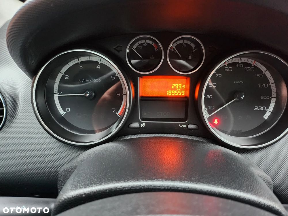 Peugeot 308 - 11