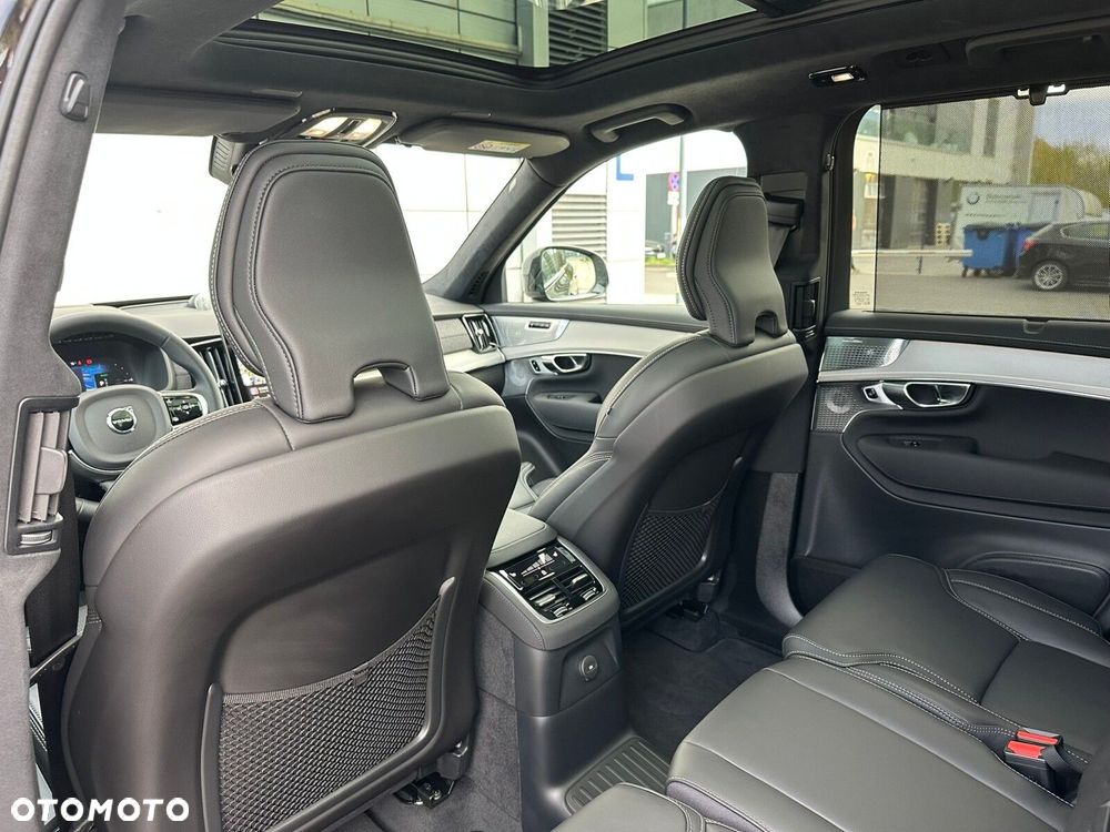 Volvo XC 90 - 18