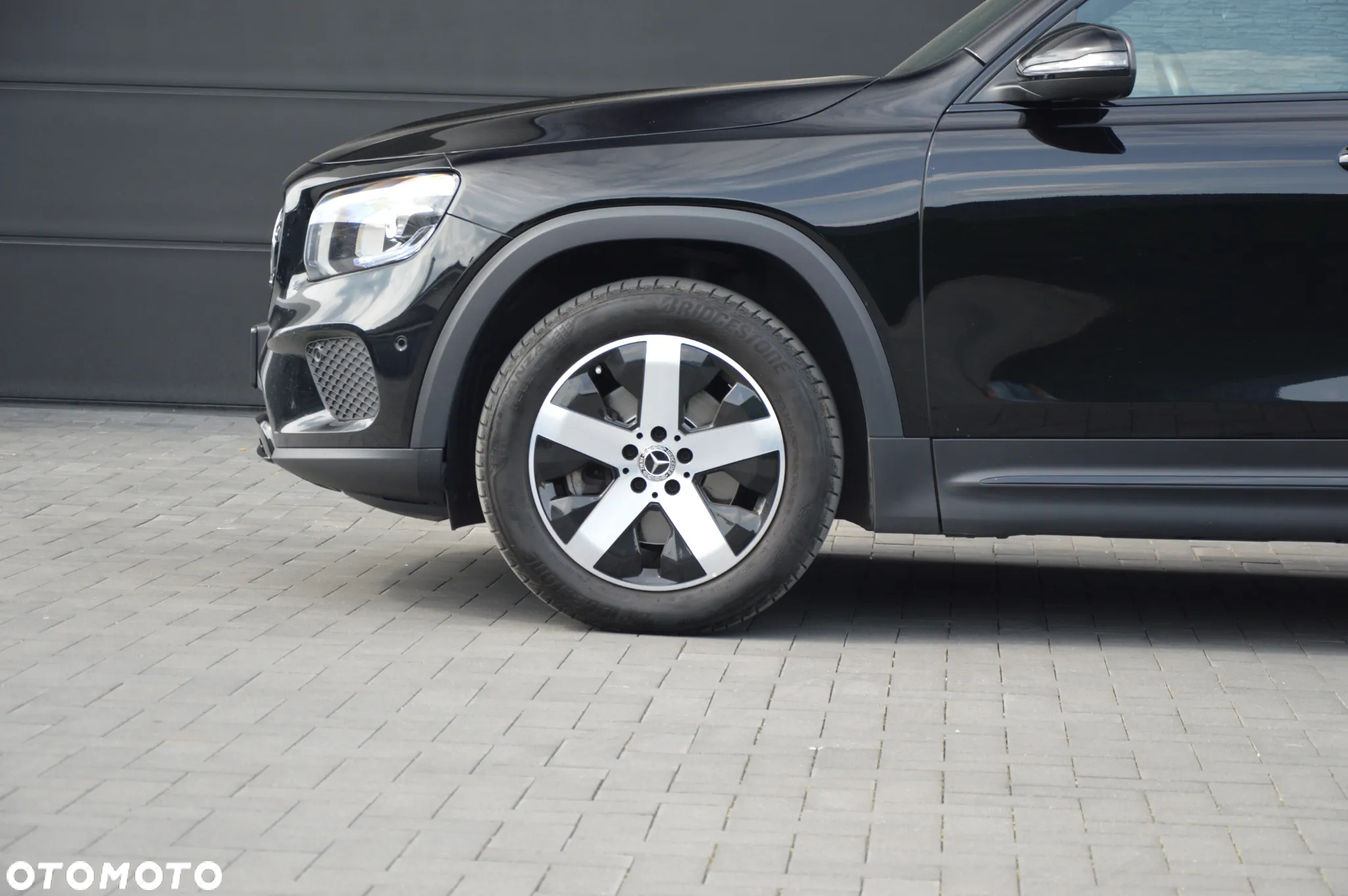 Mercedes-Benz GLB 200 d 8G-DCT Progressive - 28