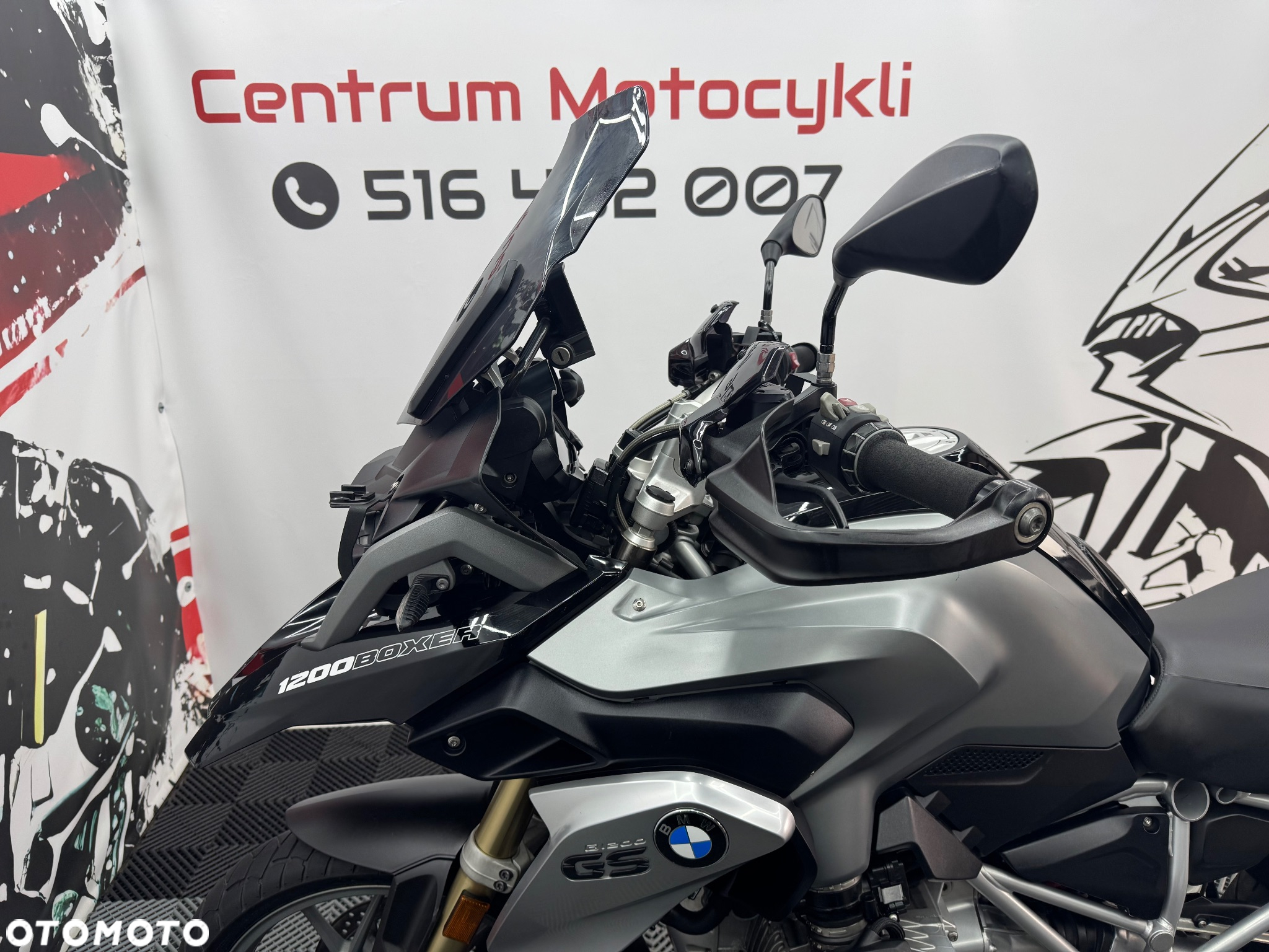 BMW R - 12
