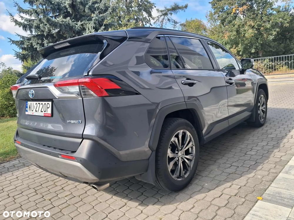 Toyota RAV4 - 5