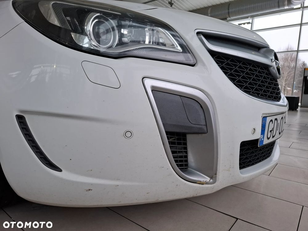 Opel Insignia 2.8 T V6 OPC - 14