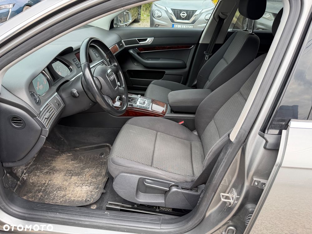 Audi A6 Avant 2.4 - 26