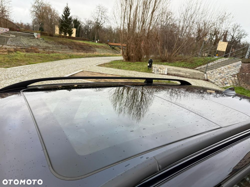 BMW Seria 5 530i - 12