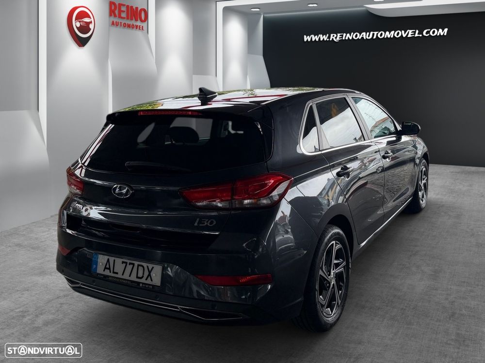 Hyundai i30 1.6 CRDI STyle Plus - 3