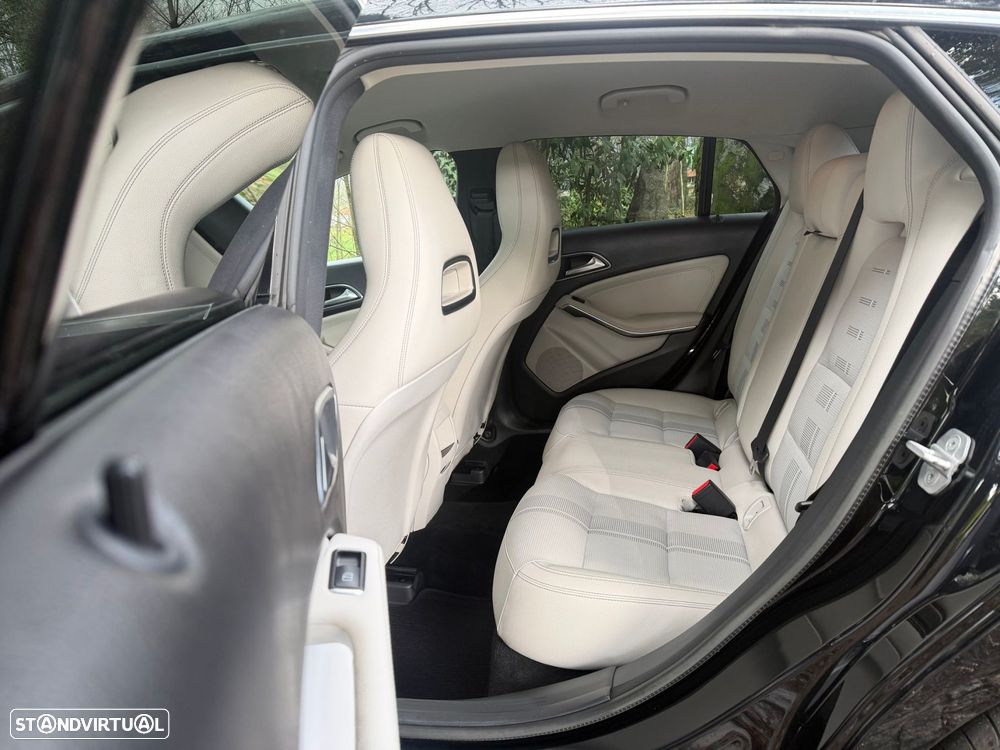 Mercedes-Benz CLA 180 d Shooting Brake Urban - 12