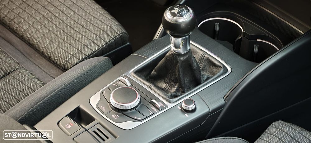 Audi A3 2.0 TDI S-line - 41