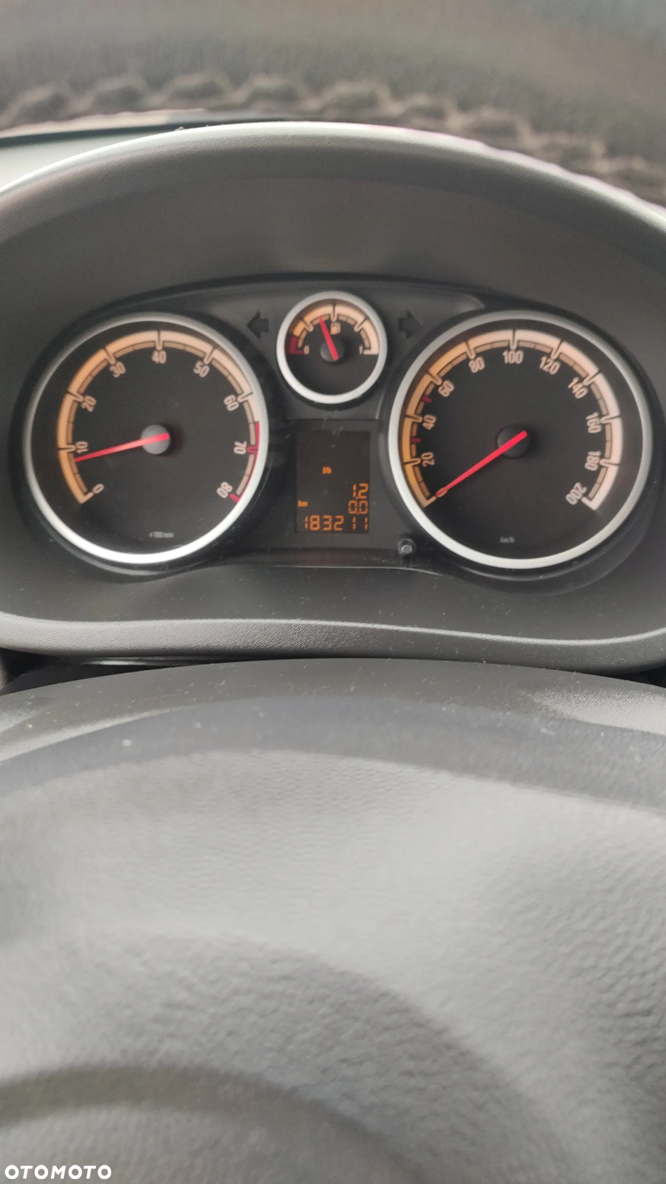 Opel Corsa - 10