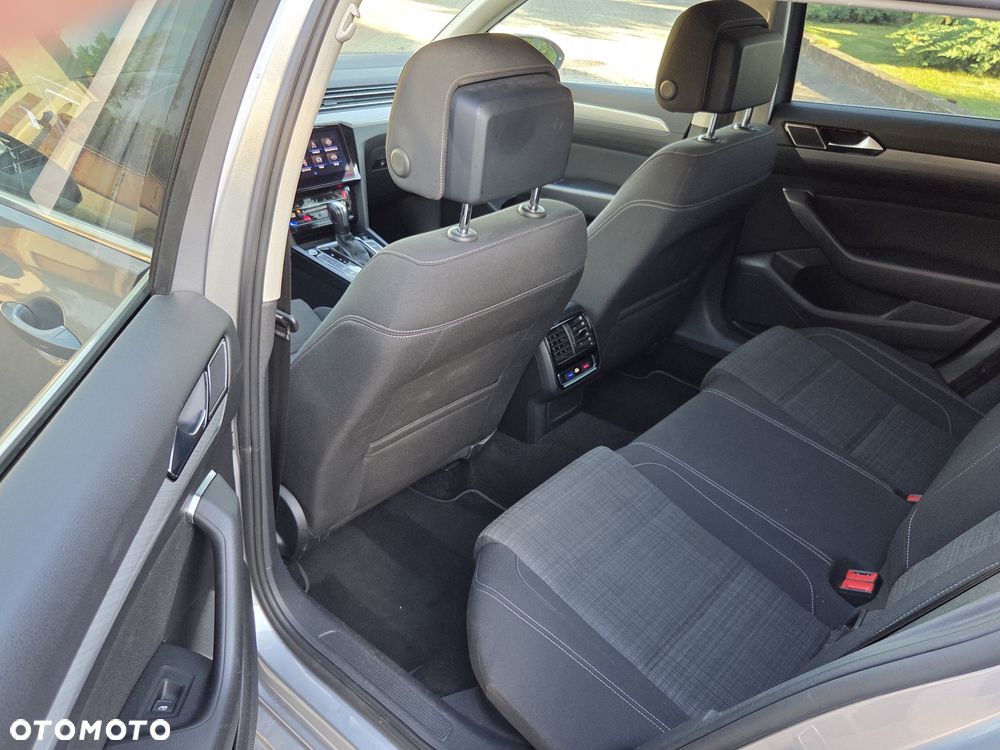 Volkswagen Passat 2.0 TDI BMT Highline DSG - 14