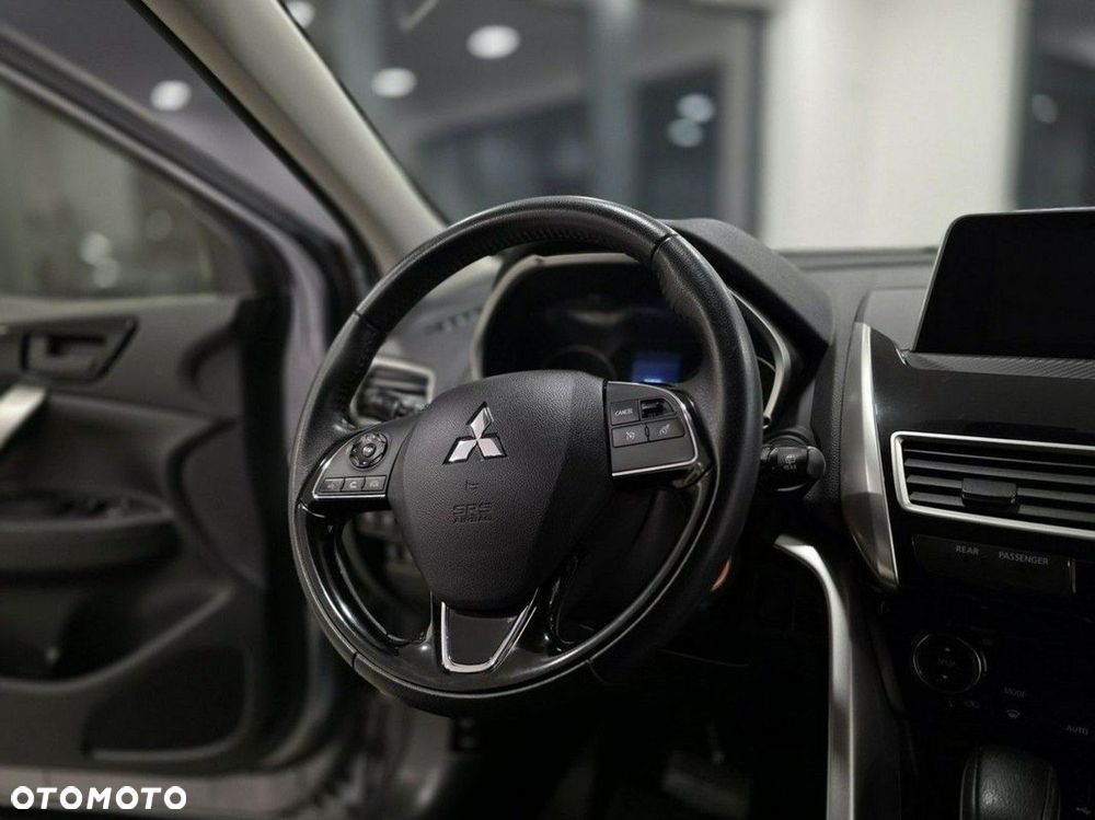 Mitsubishi Eclipse Cross 1.5 T GPF Inbusiness CVT - 17