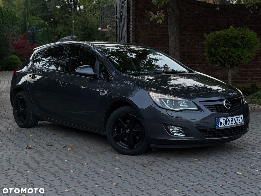 Opel Astra 1.4 T Cosmo - 10
