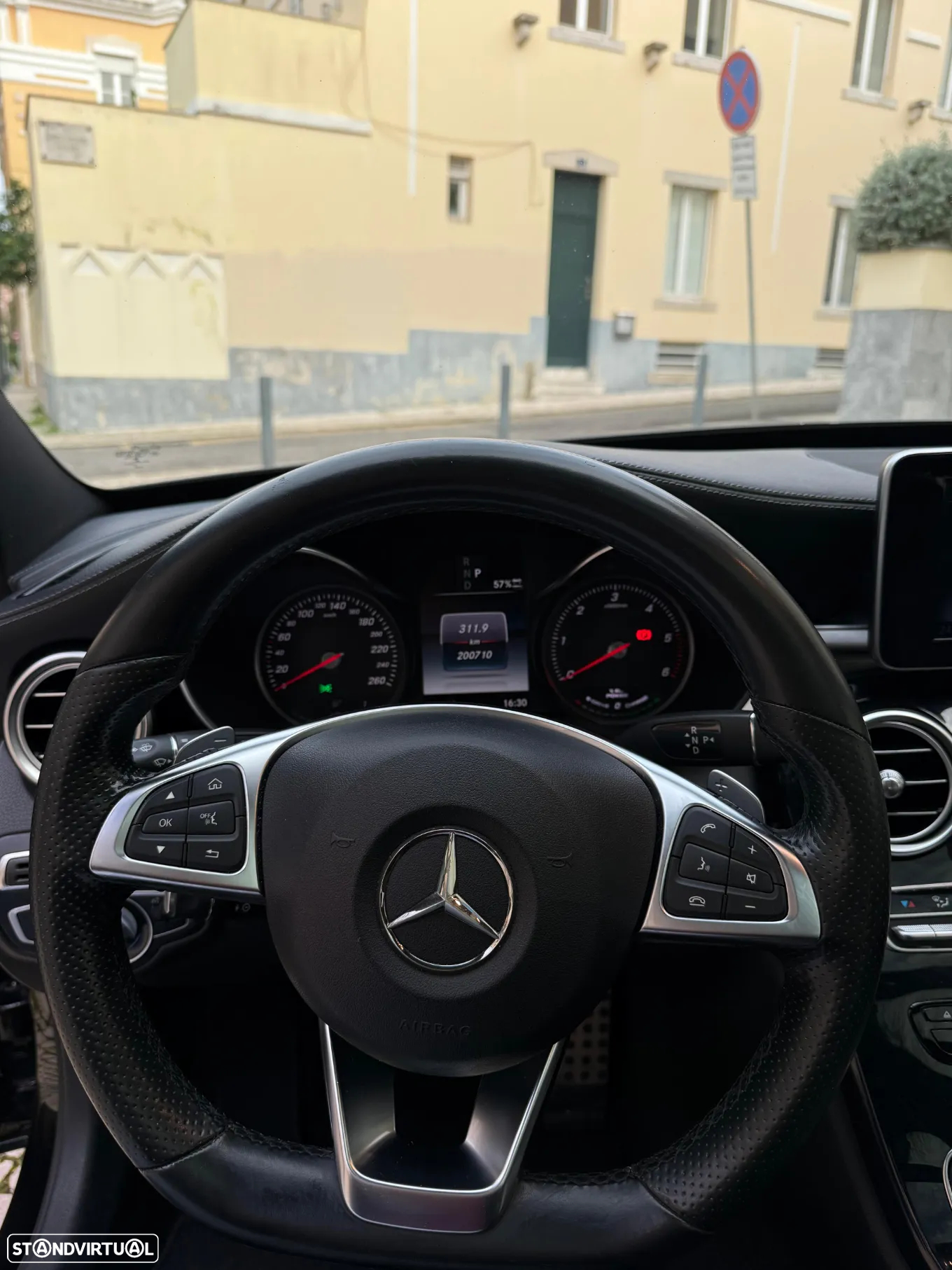 Mercedes-Benz C 300 BlueTEC Hybrid AMG Line - 7