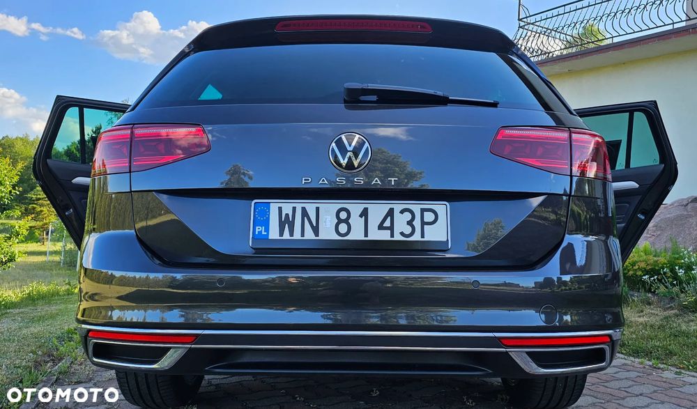 Volkswagen Passat 2.0 TDI EVO Elegance - 15