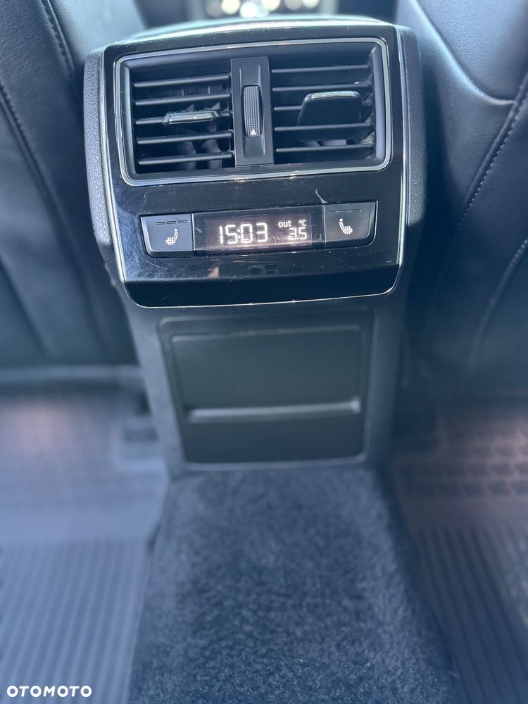 Skoda Superb 2.0 TSI 4x4 DSG SportLine - 16