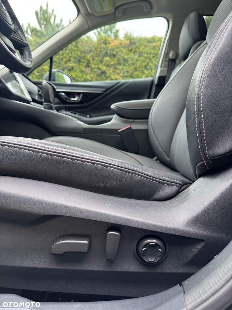Subaru Outback - 15
