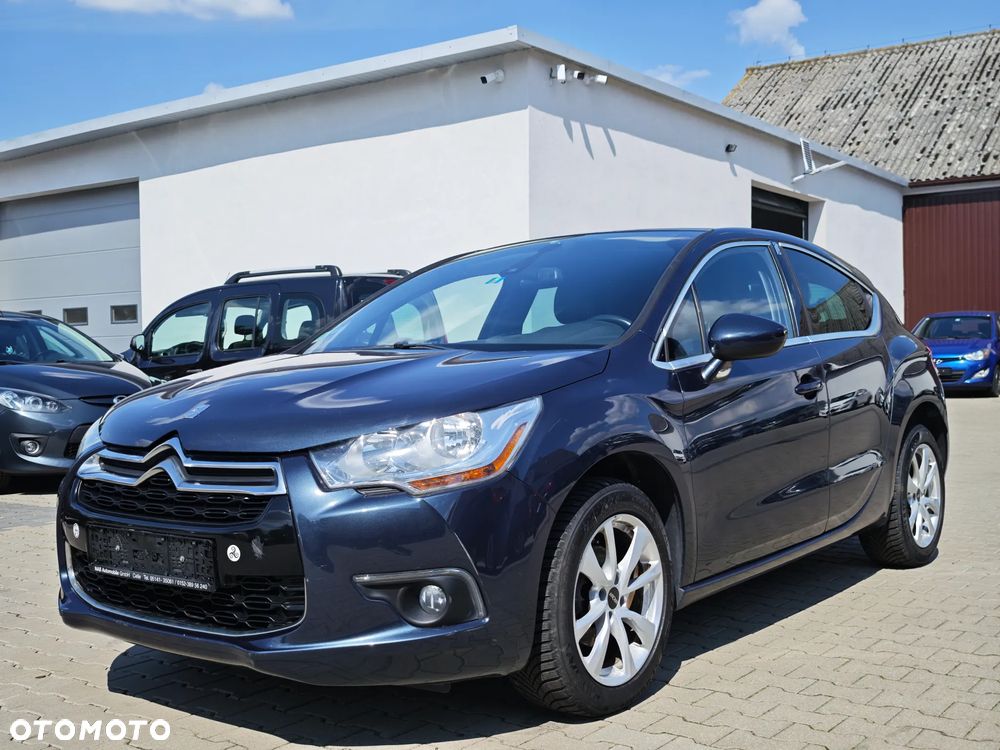 Citroën DS4 e-HDi 110 SoChic - 18