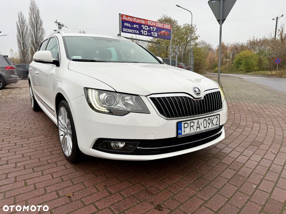 Skoda Superb 2.0 TDI DSG Exclusive - 22