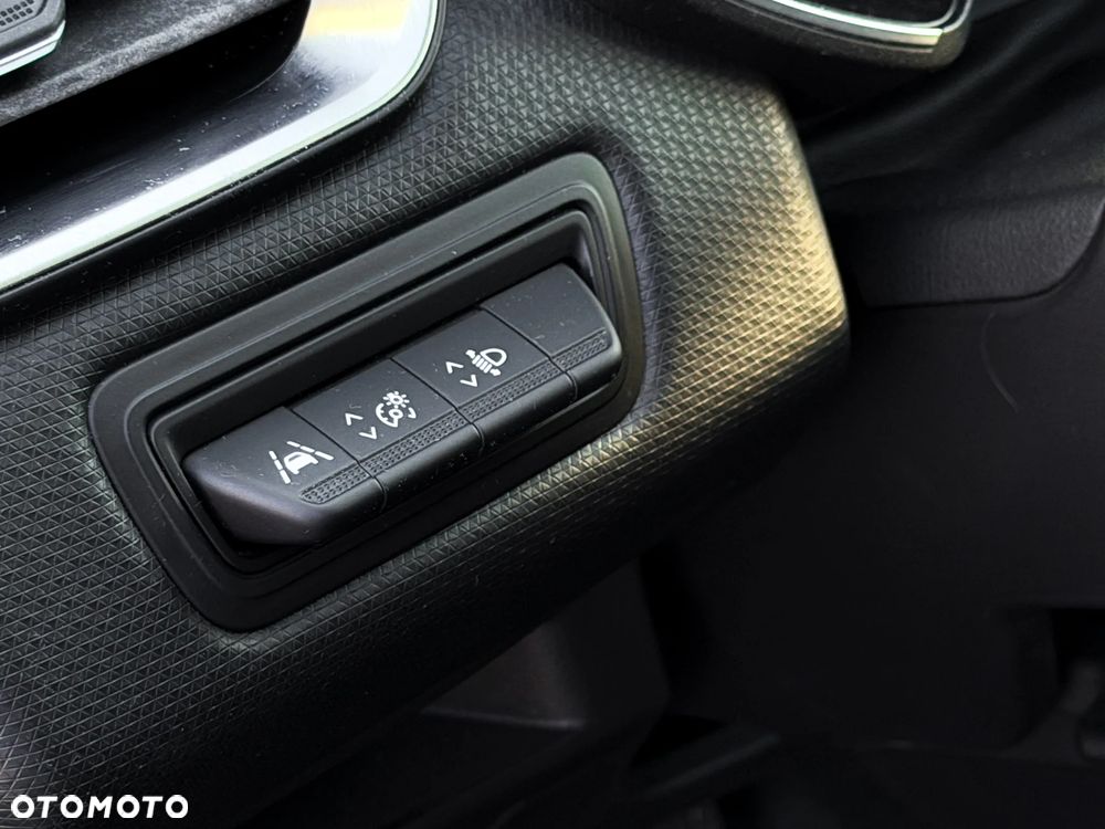 Renault Clio TCe 100 BUSINESS EDITION - 11
