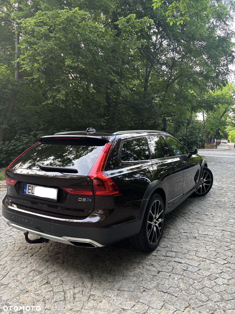 Volvo V90 D5 SCR AWD Momentum Pro - 7