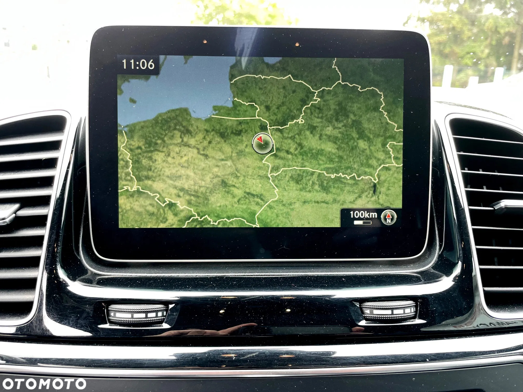 Mercedes-Benz GLS - 8