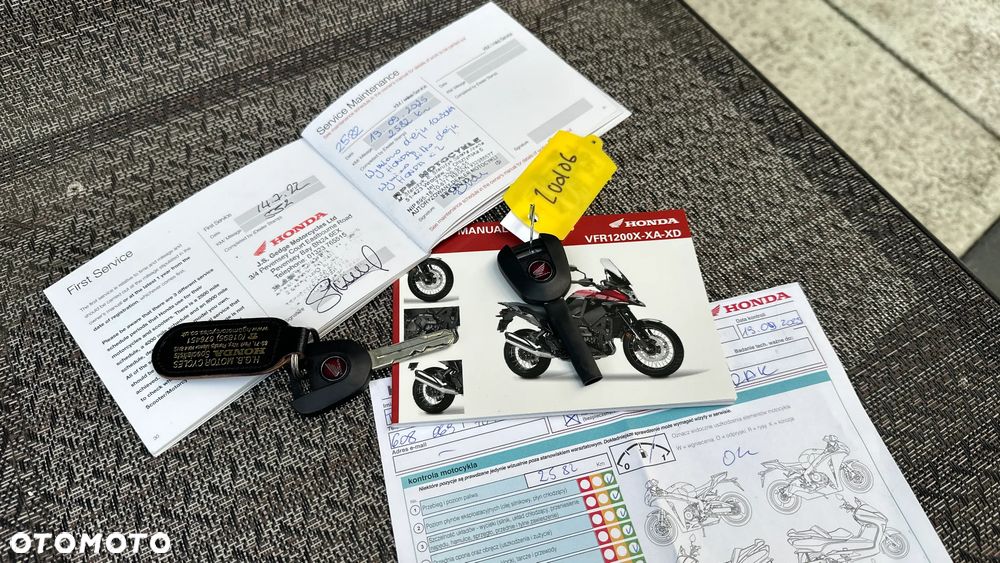 Honda VFR - 40