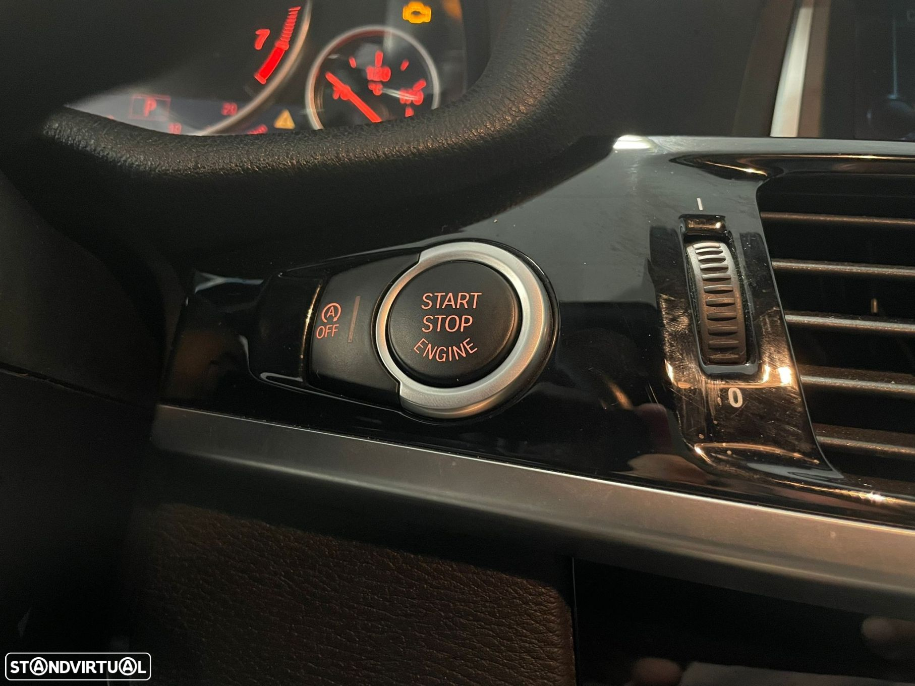 BMW X4 28 i xDrive Pack M - 17