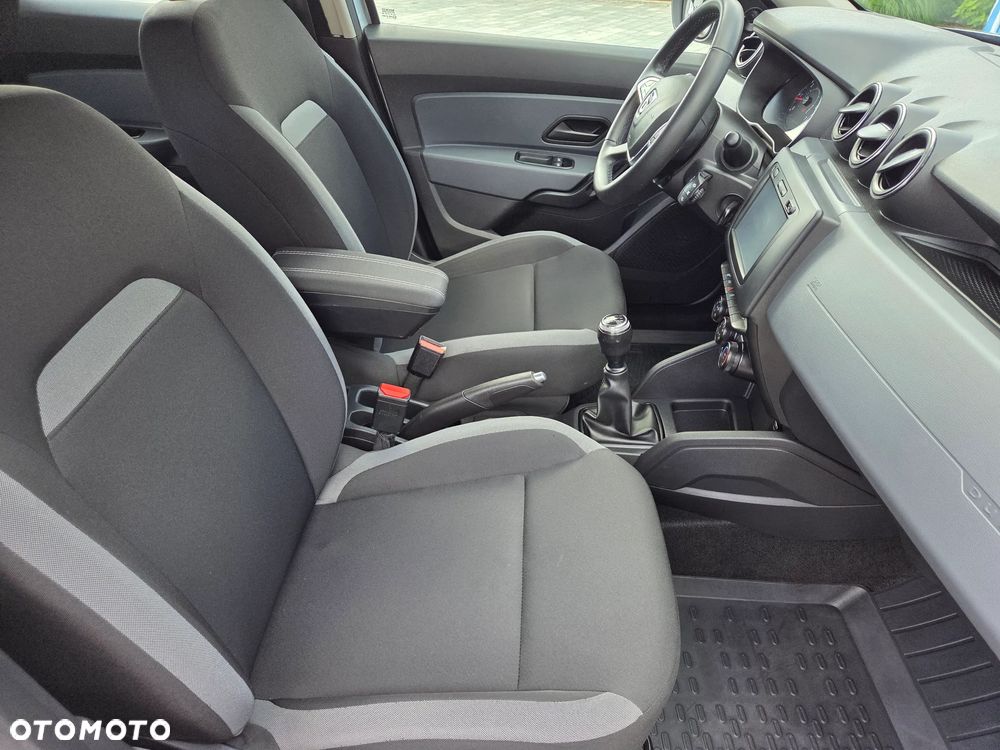 Dacia Duster 1.6 SCe Laureate S&S - 26