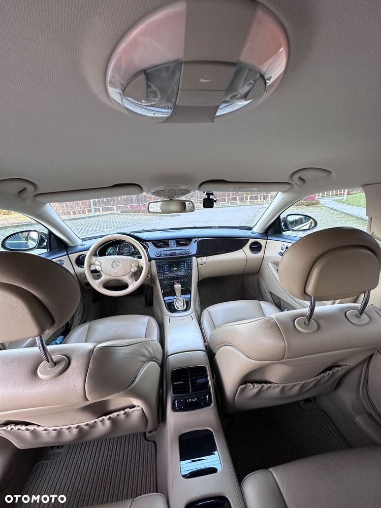 Mercedes-Benz CLS - 15