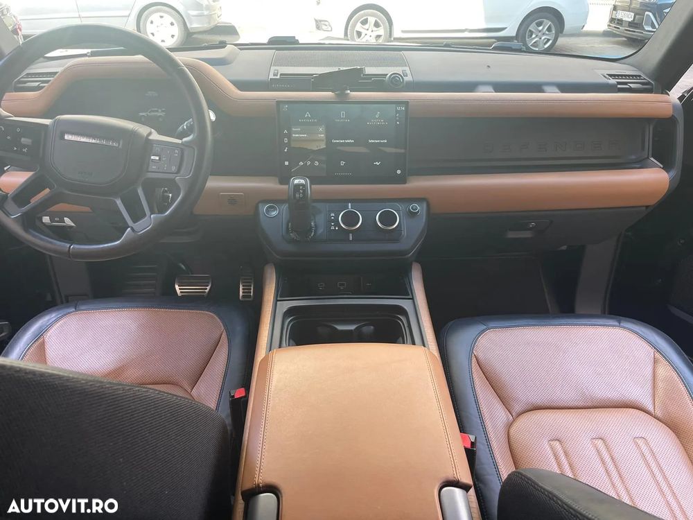 Land Rover Defender 90 3.0 D300 MHEV X - 11