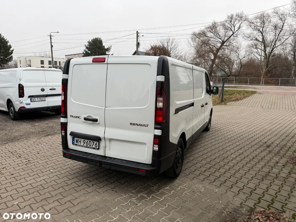 Renault TRAFIC - 6