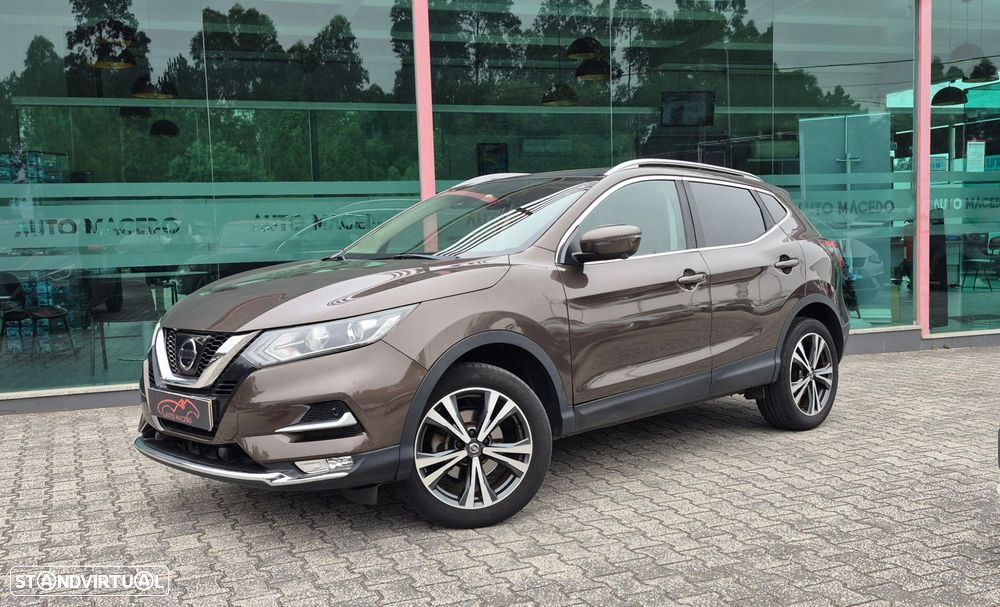 Nissan Qashqai 1.5 dCi N-Connecta 18 - 1