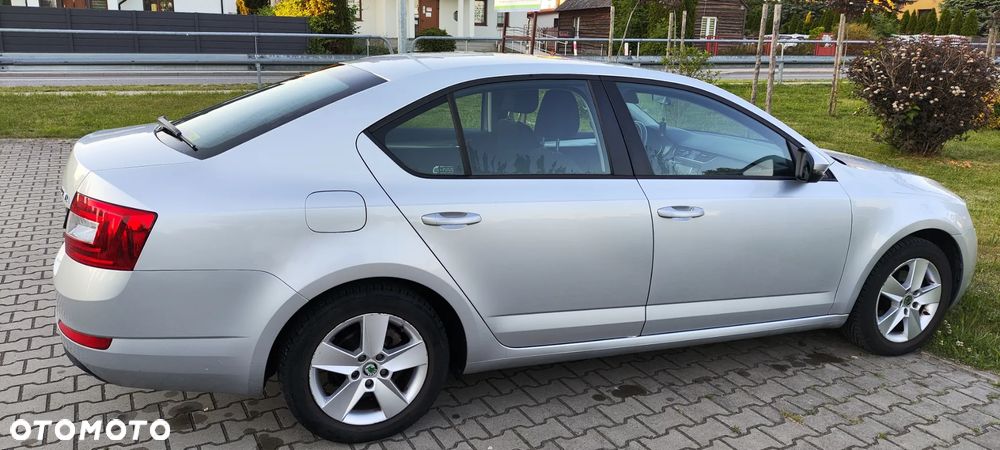 Skoda Octavia 1.6 TDI Ambition - 4